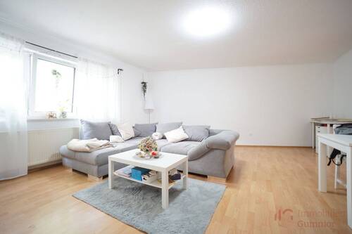 Wohnzimmer - Etagenwohnung mit 61,30 m&sup2; in Osnabrück zum Kaufen