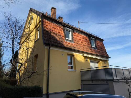 Hausansicht - Gepflegtes Einfamilienhaus - Ihr Familienparadies in toller Wohnlage!