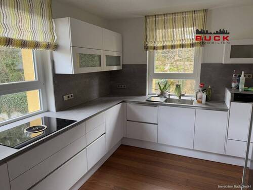 Moderne Einbauküche - 7 Zimmer Einfamilienhaus in Geislingen an der Steige