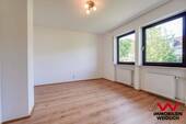 Kind 2 im Obergeschoss - 