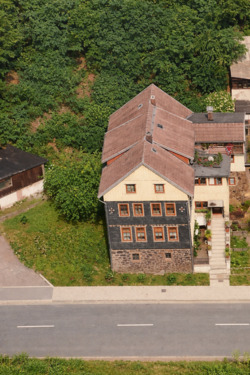 Aussenansicht Luftbild - 1 Zimmer Mehrfamilienhaus, Wohnhaus in Sülzhayn