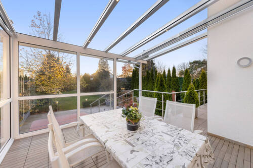 überdachte Terrasse - 