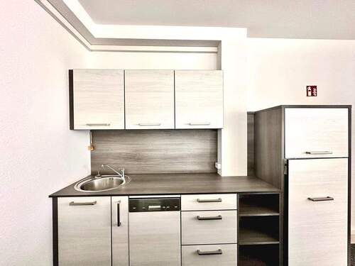 Küche.jpg - 6 Zimmer Büro in Tettnang