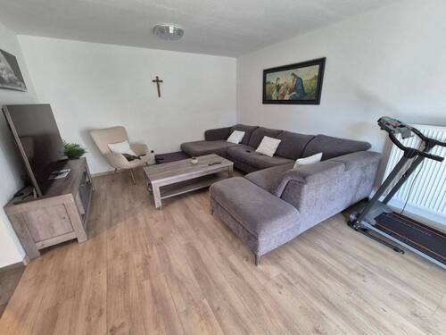 4. Wohnzimmer Ansicht 1.jpg - Doppelhaushälfte mit 136,80 m&sup2; in Neuburg an der Donau zur Miete