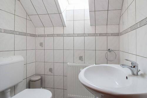 WC - 