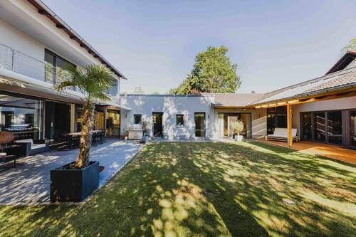 Garten - 9 Zimmer Einfamilienhaus zum Kaufen in Haar