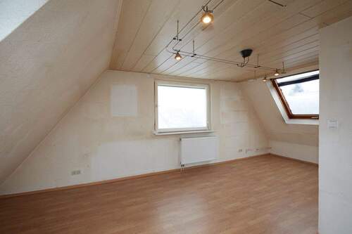 Wohn-/Schlafbereich DG Ansicht 3 - 