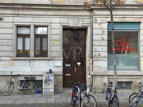 Hauseingang - Mehrfamilienhaus, Wohnhaus in Dresden zum Kaufen