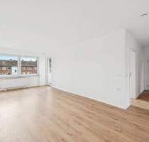 *Provisionsfrei* Frisch modernisierte 3-Zimmer-ETW mit sonnigem Balkon - Krefeld Benrad-Nord