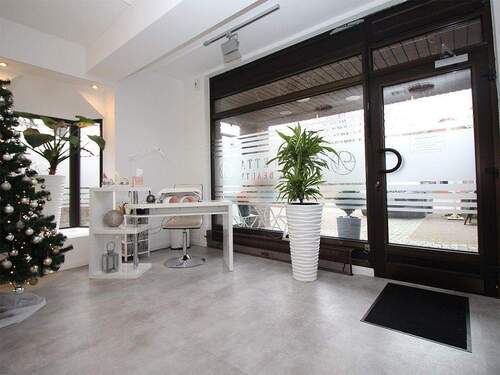 Eingangsbereich - 3 Zimmer Büro zum Kaufen in Großhansdorf