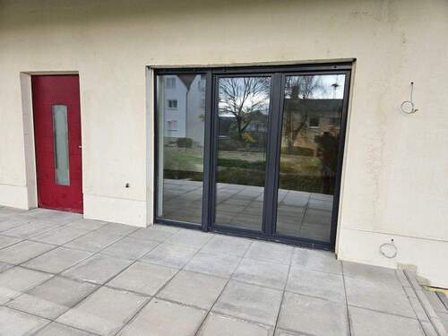 Eingangsbereich/ Terrasse - 