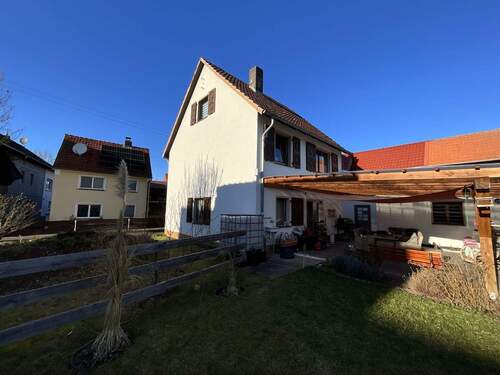 Außenansicht - Einfamilienhaus mit 100,00 m&sup2; in Wanfried zum Kaufen