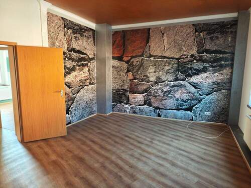 Wohnzimmer - 4 Zimmer Etagenwohnung zur Miete in Regis-Breitingen