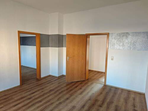 Schlafzimmer - Etagenwohnung mit 88,00 m&sup2; in Regis-Breitingen zur Miete