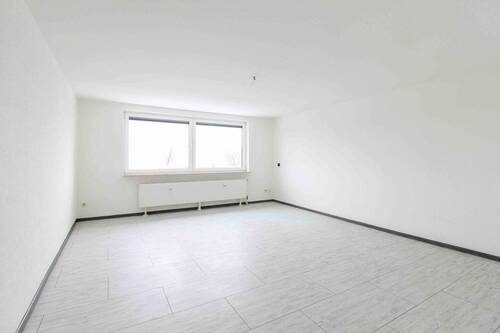 Wohnzimmer Bild 1 - Etagenwohnung mit 80,30 m&sup2; in Langenhagen zum Kaufen