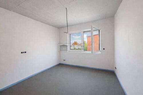 Kinderzimmer - 7 Zimmer Mehrfamilienhaus, Wohnhaus zum Kaufen in Pattensen