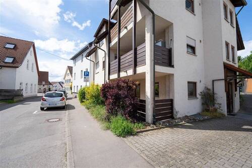 Außenbereich - 3 Zimmer Etagenwohnung in Oberboihingen