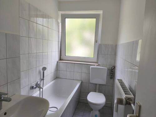 Bild 2 - 3 Zimmer Etagenwohnung zur Miete in Bielefeld