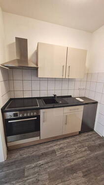Einbauküche - 2 Zimmer Etagenwohnung in Tharandt