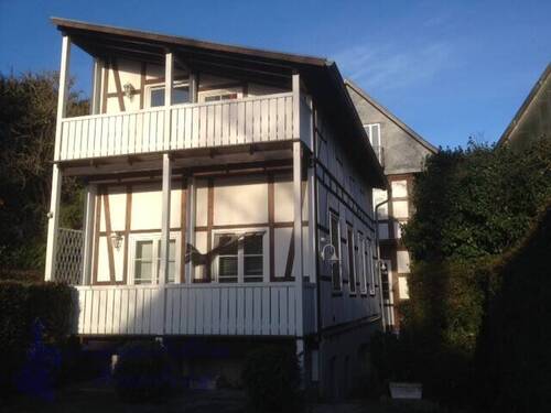 Haus- Hinterbebauung - 