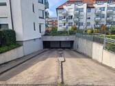 Zufahrt zur Tiefgarage - 