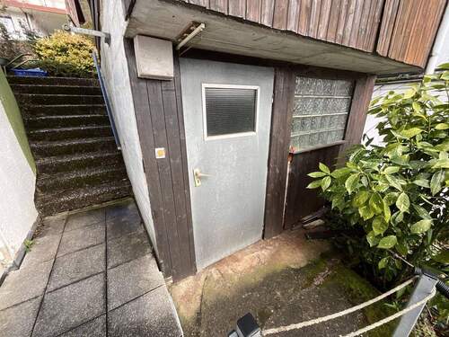 Hobbyraum / Werkstatt unter Carport - 