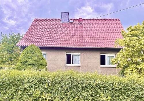 Straßenansicht - 6 Zimmer Einfamilienhaus zum Kaufen in Ebeleben