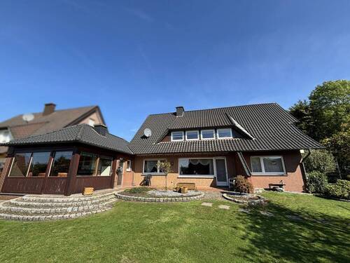 Gartenansicht - 8 Zimmer Mehrfamilienhaus, Wohnhaus zum Kaufen in Lengerich