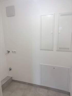 Praktischer Hauswirtschaftsraum - 