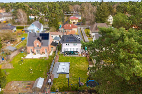 Drohne - 4 Zimmer Einfamilienhaus zum Kaufen in Falkensee