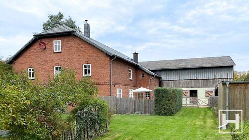 Garten hinter dem Haus - 