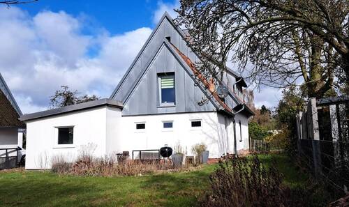 Gartensseite - 8 Zimmer Einfamilienhaus zum Kaufen in Sottrum