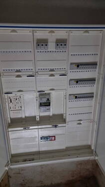 Neue Unterverteilung Strom - 
