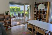 Esszimmer mit Terrassenzugang - 