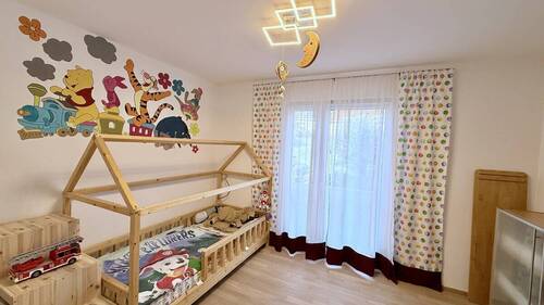 1. Arbeits-, Gäste-, Kinderzimmer - 