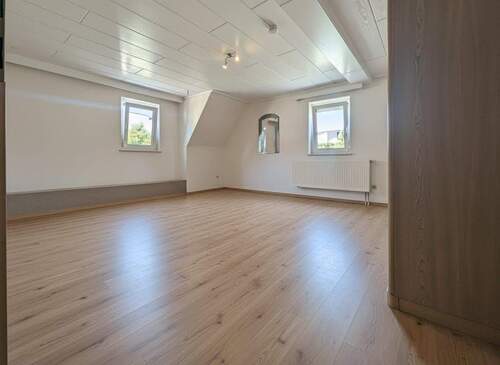 Schlafzimmer digitale Renovierung (Boden und Decke) - Reihenendhaus mit 130,00 m² in Leinfelden-Echterdingen zum Kaufen