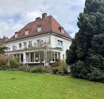 2-FWH im Villenviertel von Stadthagen mit Baugrundstück