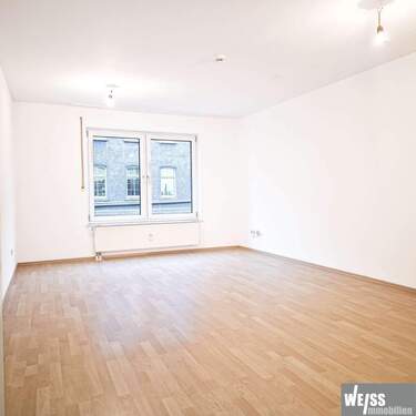 Wohnen - 2 Zimmer Etagenwohnung zum Kaufen in Würzburg