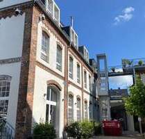 *Moderne Bürofläche im charmanten, denkmalgeschützten Kutscherhaus* - Radebeul