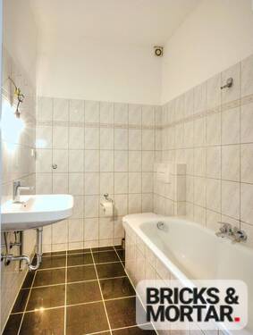 Original - 6 Zimmer Etagenwohnung in Ulm