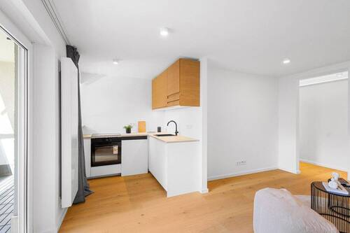 Offener Wohnbereich - 2 Zimmer Etagenwohnung zum Kaufen in München