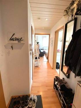 Eingangsbereich - 2 Zimmer Etagenwohnung in Rednitzhembach