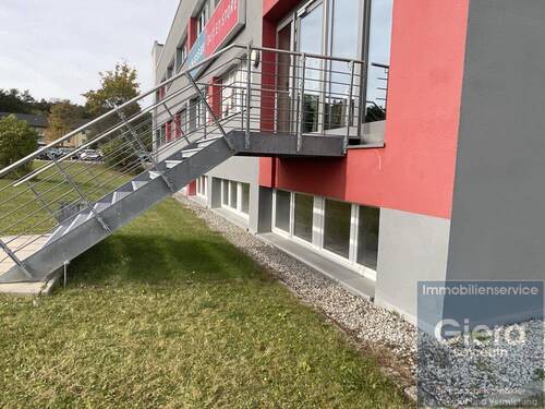 Frontansicht Souterrainfläche - Halle in Bindlach