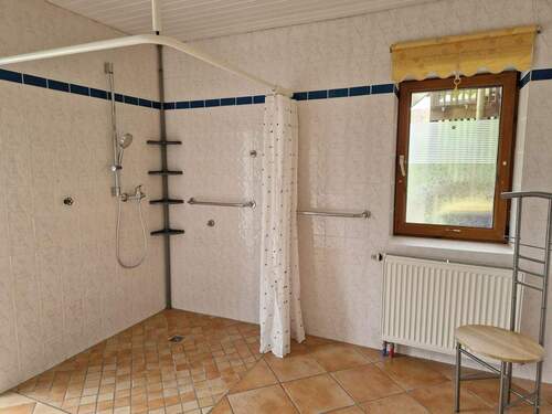 Bad 1, behindertengerechtes - 