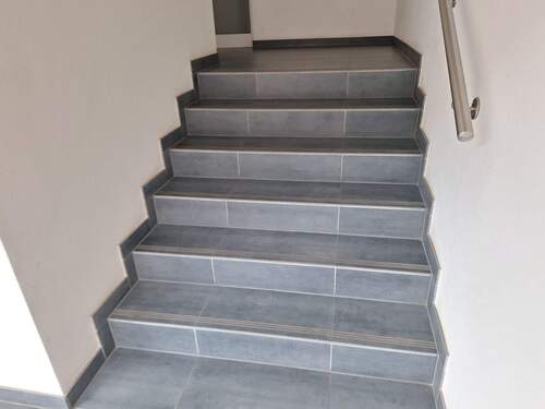 Treppenhaus - 2 Zimmer Etagenwohnung in Greifswald