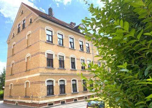Hausansicht - geräumige 2-Raum-Wohnung in Marienthal mit Balkon