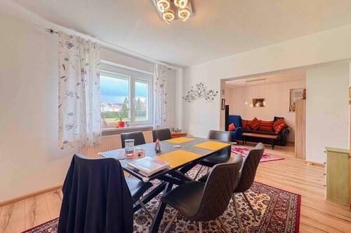 Wohn- und Esszimmer EG - 