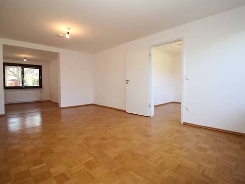 Wohnbereich mit Esszimmer - 