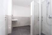 Bad_2-Zimmer_.jpeg - Etagenwohnung mit 61,00 m² in Schierling zum Kaufen