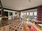 Frühstück im Wintergarten - Hotel, Pension, Gasthof in Usingen zum Kaufen